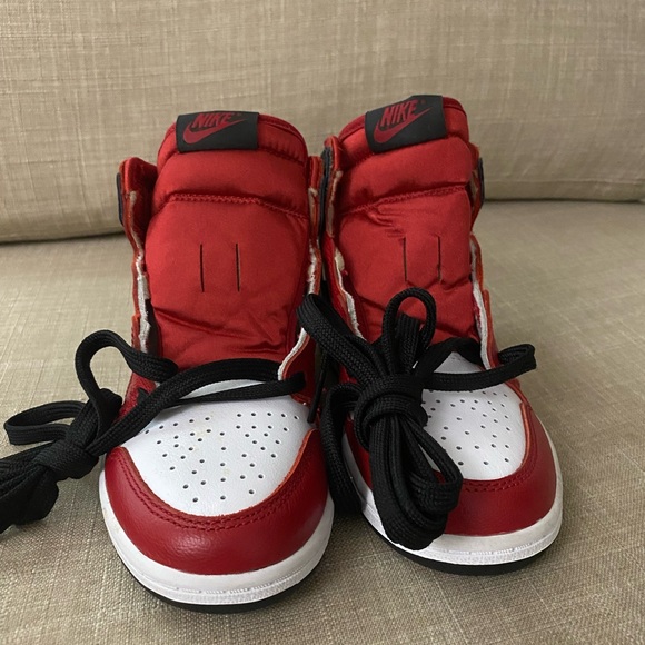 New never worn children’s Air Jordans - Picture 4 of 6